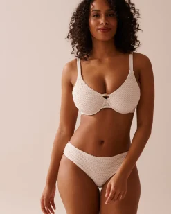 la Vie en Rose Texture Play|On Neutral Ground>Crochet D Cup Triangle Bikini Top Coconut Milk