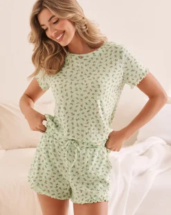 la Vie en Rose Tops>Ditsy Floral Print Lettuce Edge Pointelle T-shirt Small Bouquets