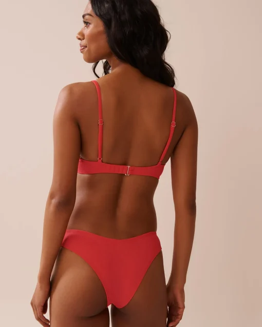 la Vie en Rose Texture Play|Summer Romance>HIBISCUS Ribbed Triangle Bikini Top Hibiscus Red
