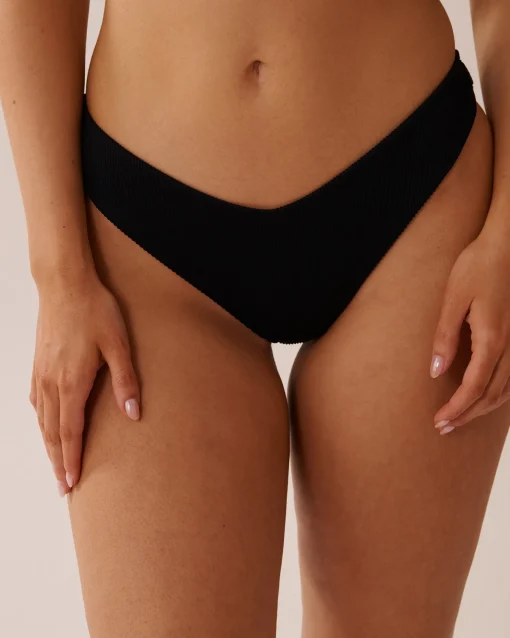 la Vie en Rose Always So Chic|Texture Play>SOLID Ribbed Thong Bikini Bottom Black